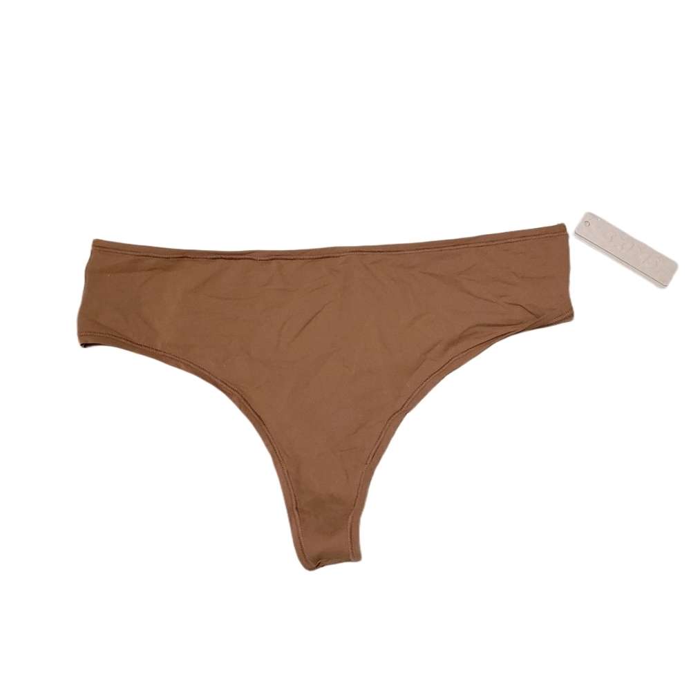 SKIMS Fits Everybody Thong Copper 3x NWT